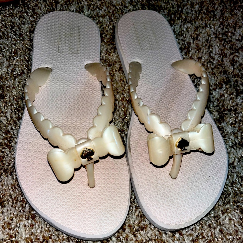 Kate Spade flip flops Size 8